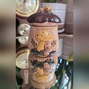 Vintage Merry Mushroom Ceramic Canister Jar Retro 70s Kitchen VGC 4"